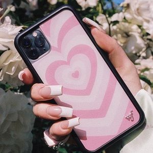 NWT WILDFLOWER PINK LATTE CASE